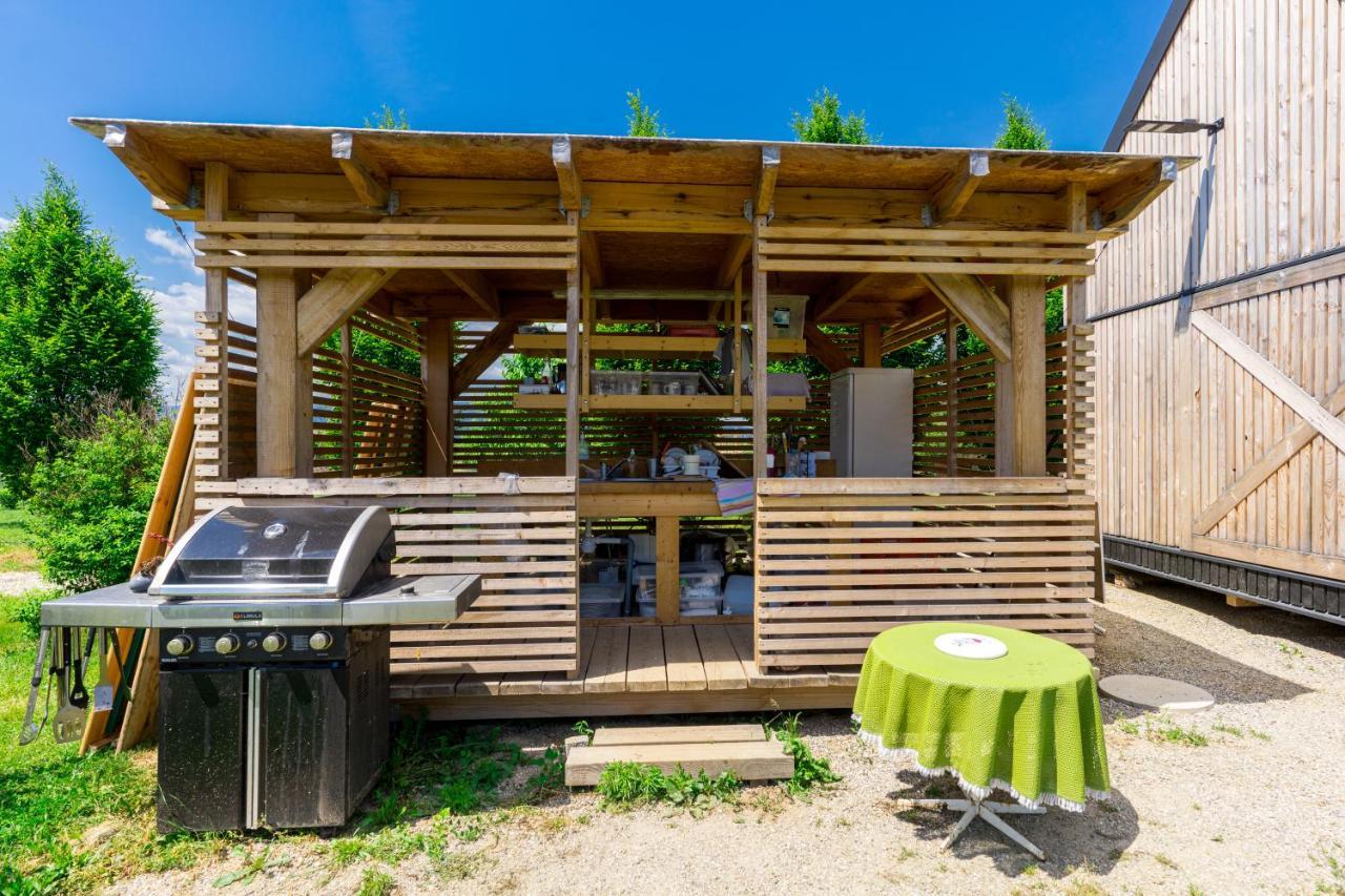 Hotel Horse Glamping Park Cirkovce Exterior foto